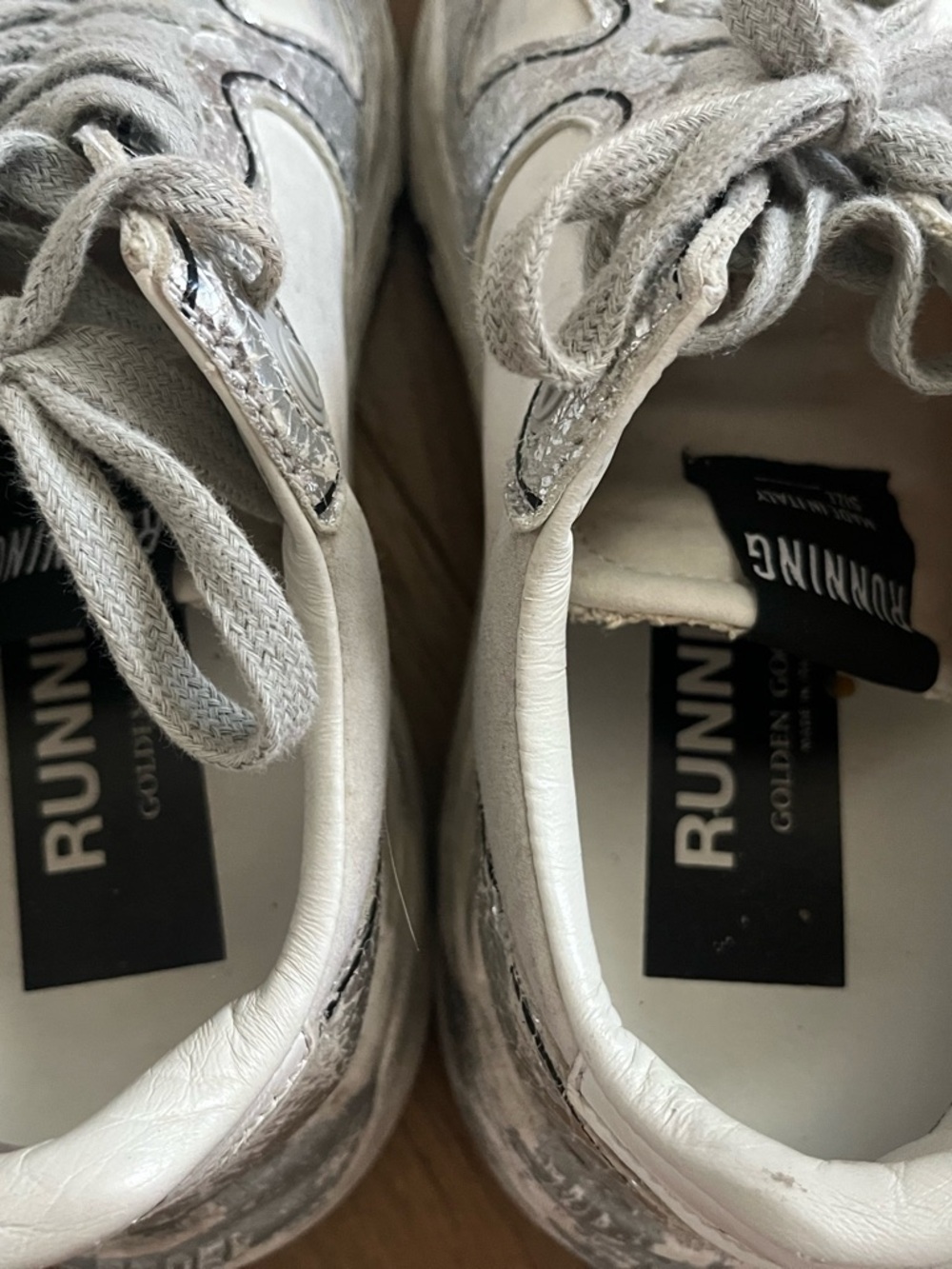 Golden Goose Women’s Silver Metallic Star Sneakers with Gray Accents - Picture 6 of 9